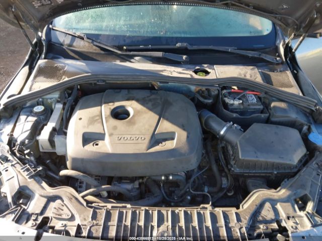 2017 VOLVO S60 YV126MFL8H2422480 Photo 9