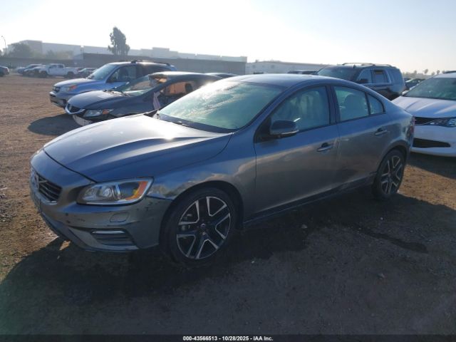 2017 VOLVO S60 YV126MFL8H2422480 Photo 1