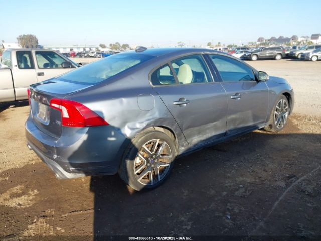 2017 VOLVO S60 YV126MFL8H2422480 Photo 3