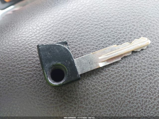 2005 ACURA RL JH4KB16555C007610 Photo 10