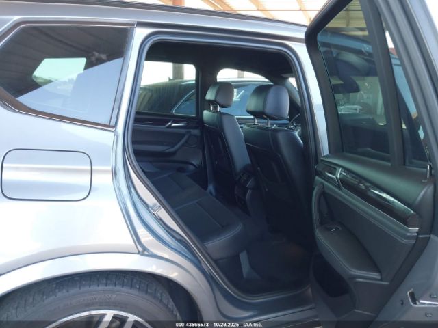 2017 BMW X3 5UXWZ7C58H0V84867 Photo 7