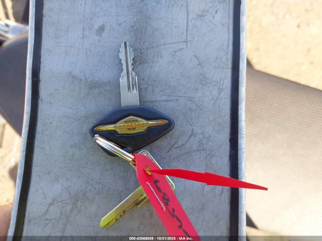 2011 SUZUKI LS650 JS1NP41A0B2100990 Photo 10