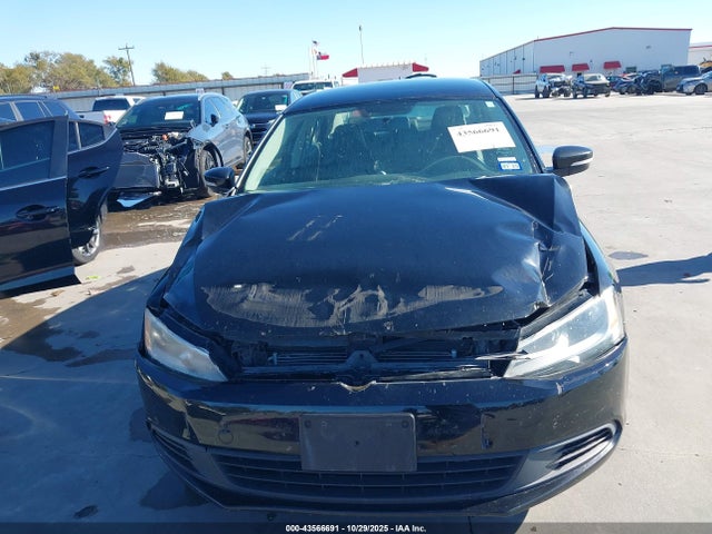 43566691 :رقم المزاد ، 3VWDX7AJXCM357441 vin ، 2012 Volkswagen Jetta 2.5l Se مزاد بيع