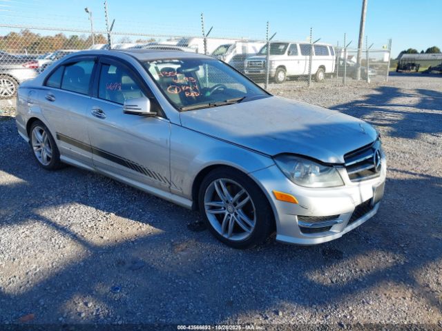 2014 MERCEDES-BENZ C 300 WDDGF8ABXER304473