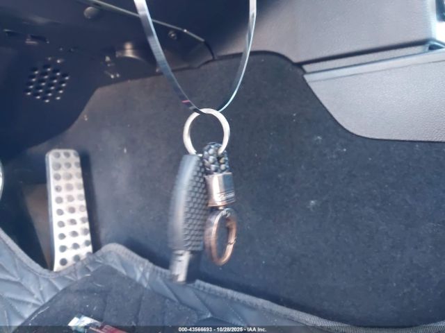 2014 MERCEDES-BENZ C 300 WDDGF8ABXER304473 Photo 10