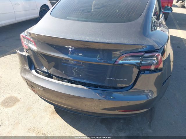 2018 TESLA MODEL 3 5YJ3E1EB5JF100421 Photo 5