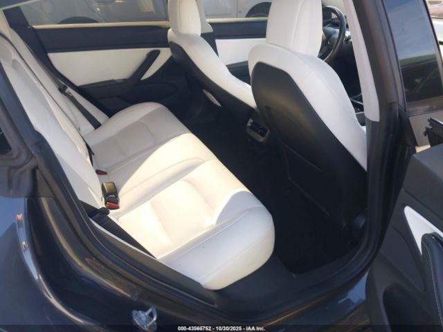 2018 TESLA MODEL 3 5YJ3E1EB5JF100421 Photo 7