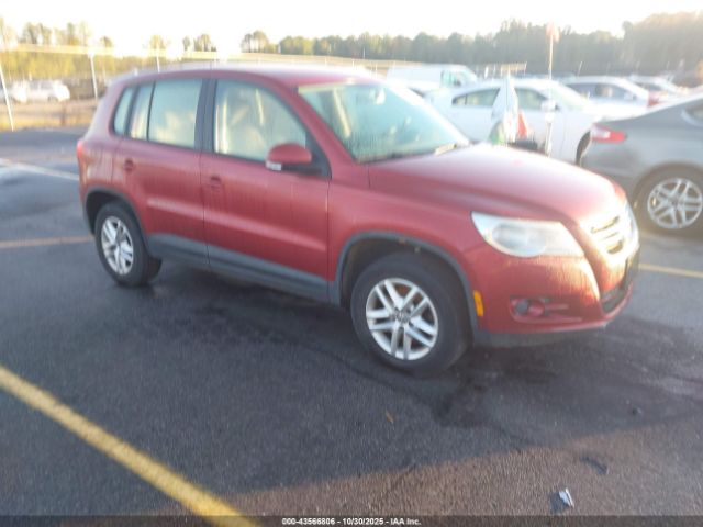 2011 VOLKSWAGEN TIGUAN WVGBV7AX8BW001617
