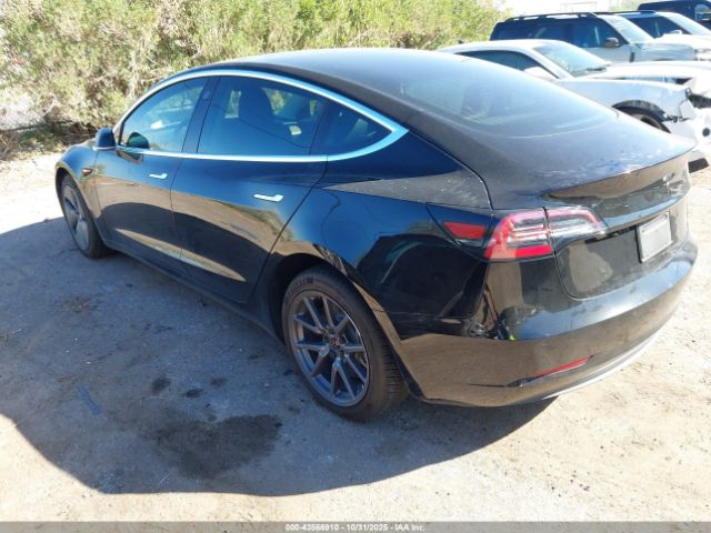 2019 TESLA MODEL 3 5YJ3E1EA5KF193353 Photo 2