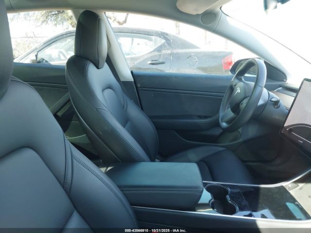 2019 TESLA MODEL 3 5YJ3E1EA5KF193353 Photo 4