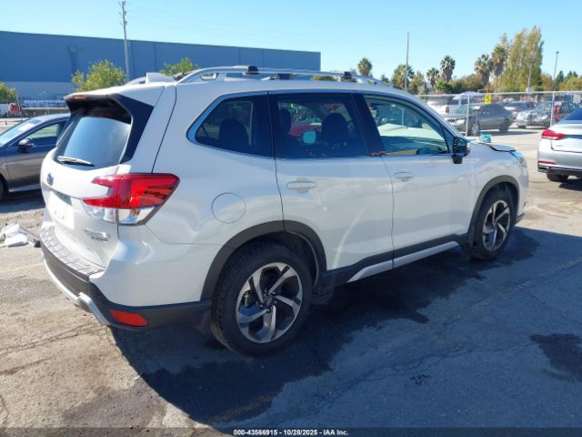 2022 SUBARU FORESTER JF2SKARC5NH504222 Photo 3