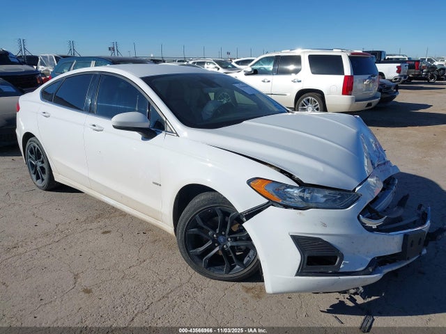 43566966 :رقم المزاد ، 3FA6P0HDXLR155419 vin ، 2020 Ford Fusion Se مزاد بيع
