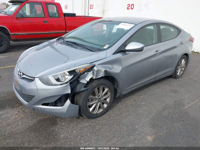 Hyundai ELANTRA SE 2015 5NPDH4AE3FH593893 Image 2