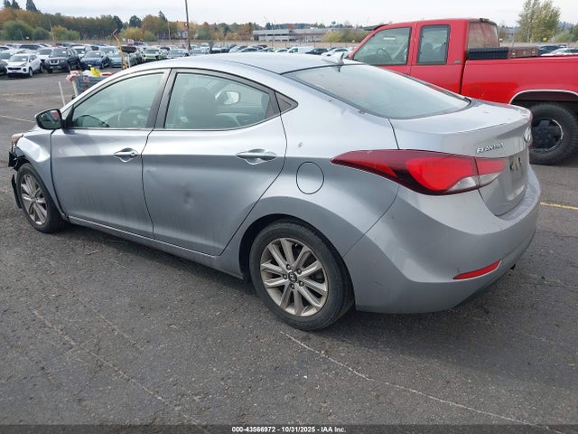 Hyundai ELANTRA SE 2015 5NPDH4AE3FH593893 Image 3