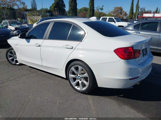 2013 BMW 335I WBA3A9G50DNP36555 Photo 2