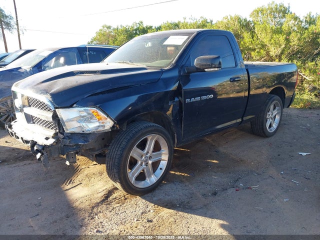 43567040 :رقم المزاد ، 3C6JD6CT9CG237238 vin ، 2012 Ram 1500 R/t مزاد بيع