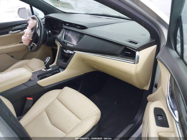 2018 CADILLAC XT5 1GYKNBRS1JZ148224 Photo 4