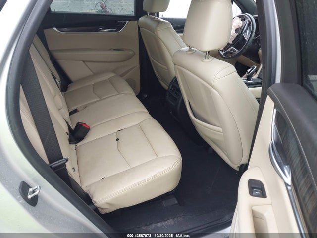 2018 CADILLAC XT5 1GYKNBRS1JZ148224 Photo 7