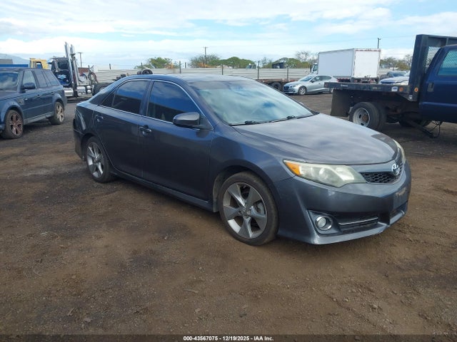 2014 Toyota Camry Se V6 მანქანა იყიდება აუქციონზე, vin: 4T1BK1FKXEU551758, აუქციონის ნომერი: 43567075