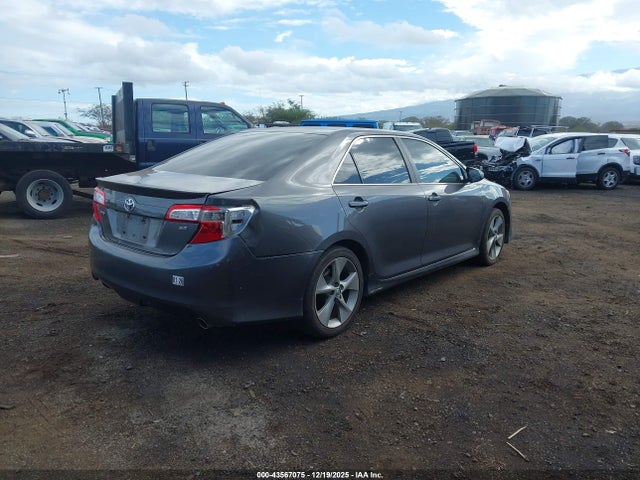 2014 Toyota Camry Se V6 მანქანა იყიდება აუქციონზე, vin: 4T1BK1FKXEU551758, აუქციონის ნომერი: 43567075
