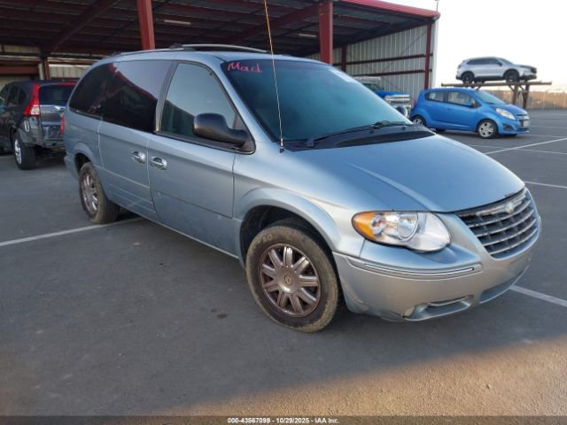 2005 CHRYSLER TOWN & COUNTRY 2C4GP64L45R166472