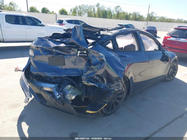 2023 TESLA MODEL Y 7SAYGDEE1PA163262 Photo 5