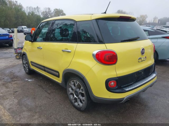 2014 FIAT 500L ZFBCFADH8EZ020763 Photo 2