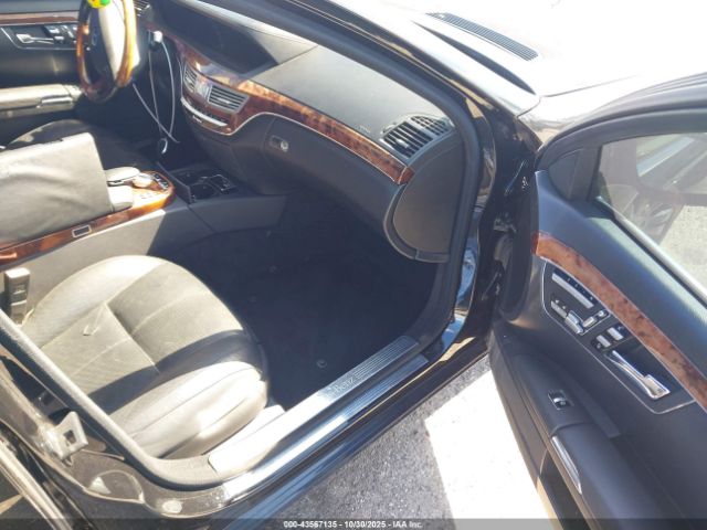 2009 MERCEDES-BENZ S 550 WDDNG86X59A248617 Photo 4