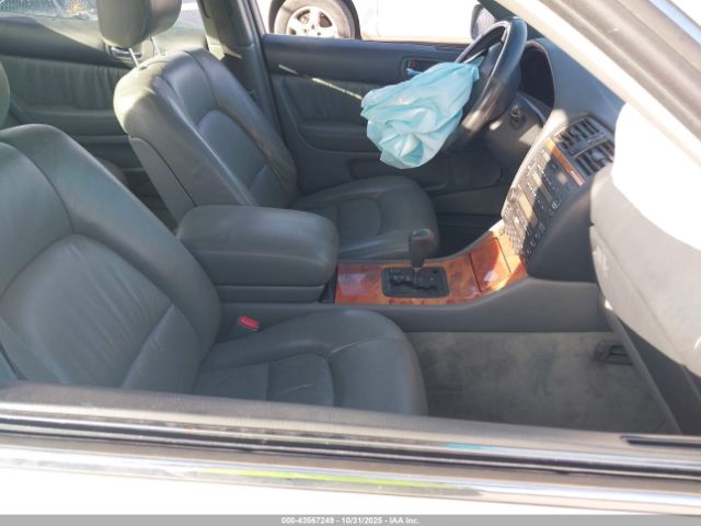 1998 LEXUS LS 400 JT8BH28F8W0099762 Photo 4