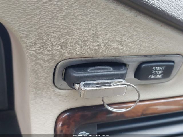 2011 VOLVO XC70 YV4902BZ1B1101184 Photo 10