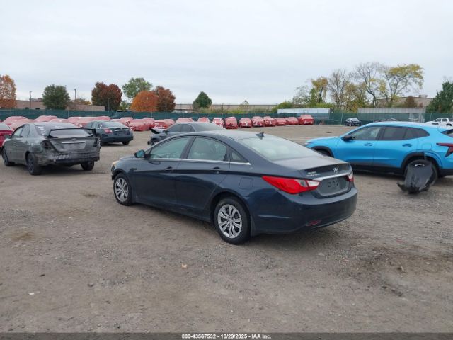 2012 HYUNDAI SONATA 5NPEB4ACXCH431484 Photo 2