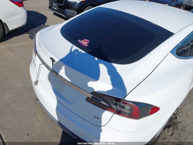 Aukcja sprzedaży 2013 Tesla Model S, vin: 5YJSA1CN3DFP22010, numer aukcji: 43567566