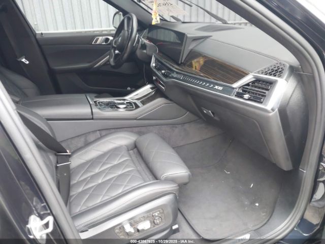 2024 BMW X6 5UX33EX00R9V06829 Photo 4