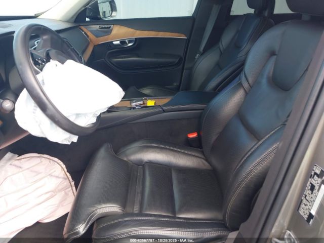 2020 VOLVO XC90 YV4A22PLXL1539022 Photo 4