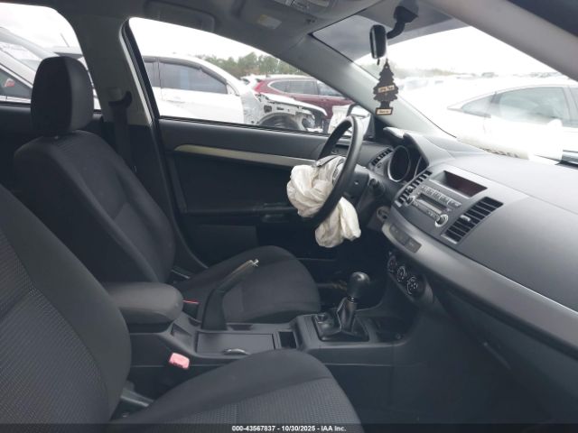 2011 MITSUBISHI LANCER JA32U2FU2BU005231 Photo 4