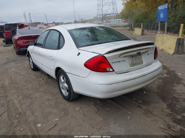 2003 FORD TAURUS 1FAHP55S63G219715 Photo 2