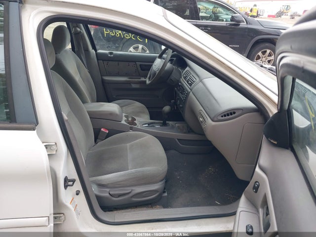 2003 FORD TAURUS 1FAHP55S63G219715 Photo 4