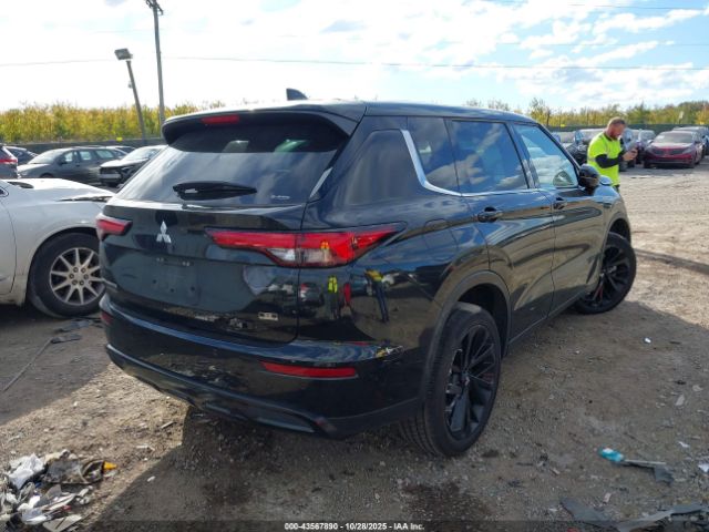 2023 MITSUBISHI OUTLANDER JA4J4UA83PZ040903 Photo 3