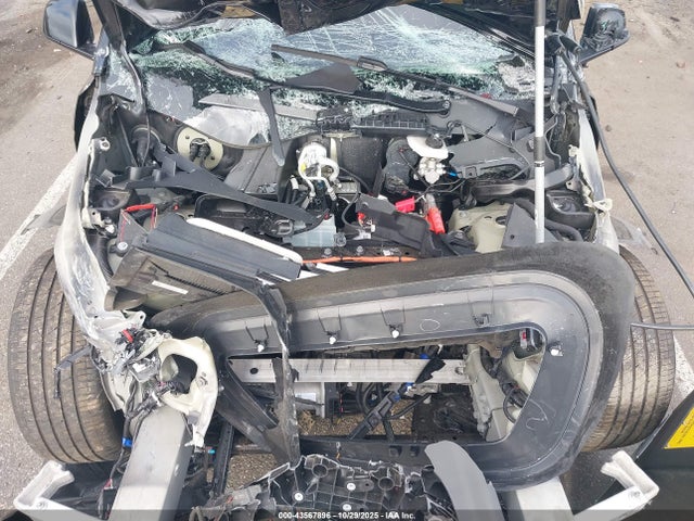 2025 TESLA MODEL Y 7SAYGAEE0SF285203 Photo 9