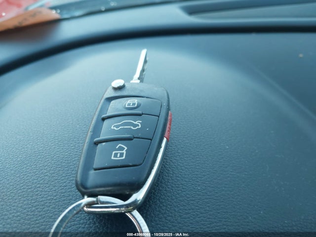 2016 AUDI A3 WAUA7GFF0G1019721 Photo 10