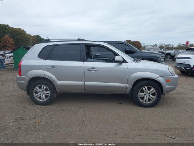 2006 Hyundai Tucson Gls/limited მანქანა იყიდება აუქციონზე, vin: KM8JN72D96U308716, აუქციონის ნომერი: 43568110