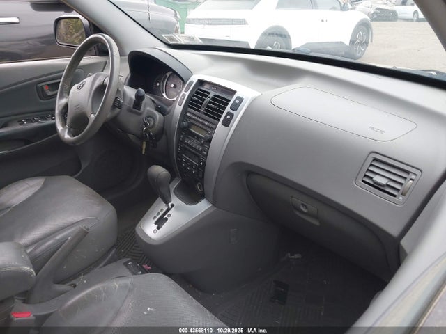 2006 Hyundai Tucson Gls/limited მანქანა იყიდება აუქციონზე, vin: KM8JN72D96U308716, აუქციონის ნომერი: 43568110