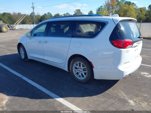 2020 CHRYSLER PACIFICA 2C4RC1BG7LR280153 Photo 2