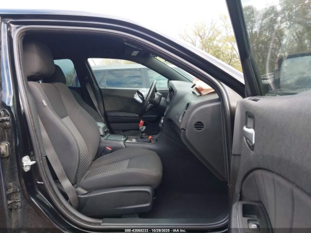 2019 DODGE CHARGER 2C3CDXBG6KH633514 Photo 4