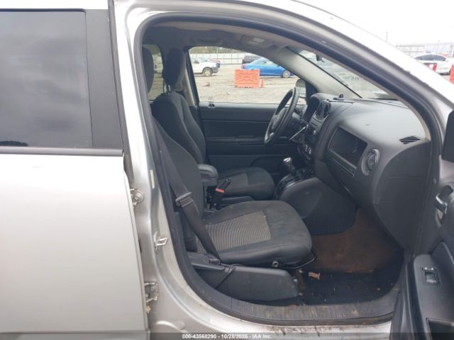 2013 JEEP COMPASS 1C4NJCBA2DD272770 Photo 4