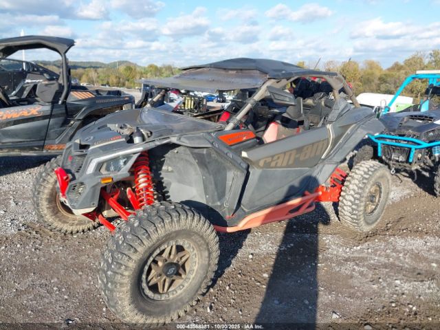 2022 CAN-AM MAVERICK X3 3JBVWAV45NE000521 Photo 1