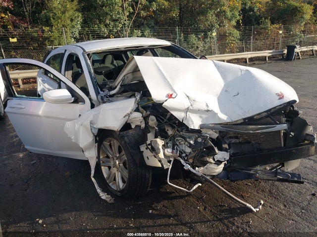 43568510 :رقم المزاد ، 1C3CCBAB1CN179936 vin ، 2012 Chrysler 200 Lx مزاد بيع