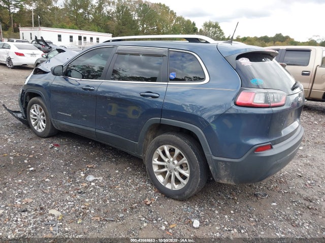 43568663 :رقم المزاد ، 1C4PJLCB8KD444295 vin ، 2019 Jeep Cherokee Latitude Fwd مزاد بيع