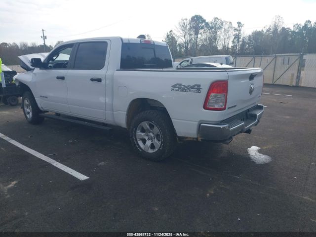 2023 RAM 1500 1C6SRFFT0PN621097 Photo 2