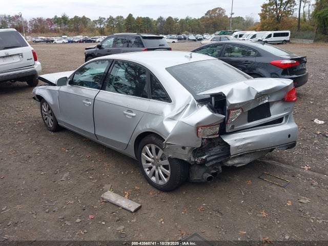 2010 AUDI A4 WAUEFAFL8AN017688 Photo 2